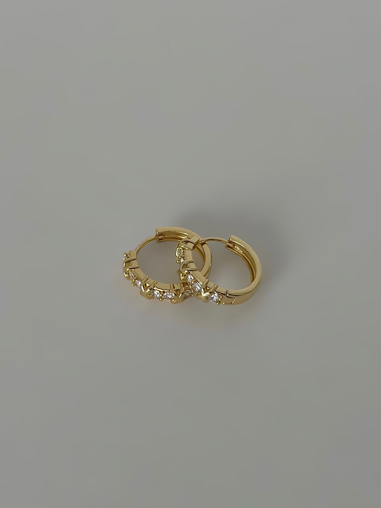 XO Hoops | Gold