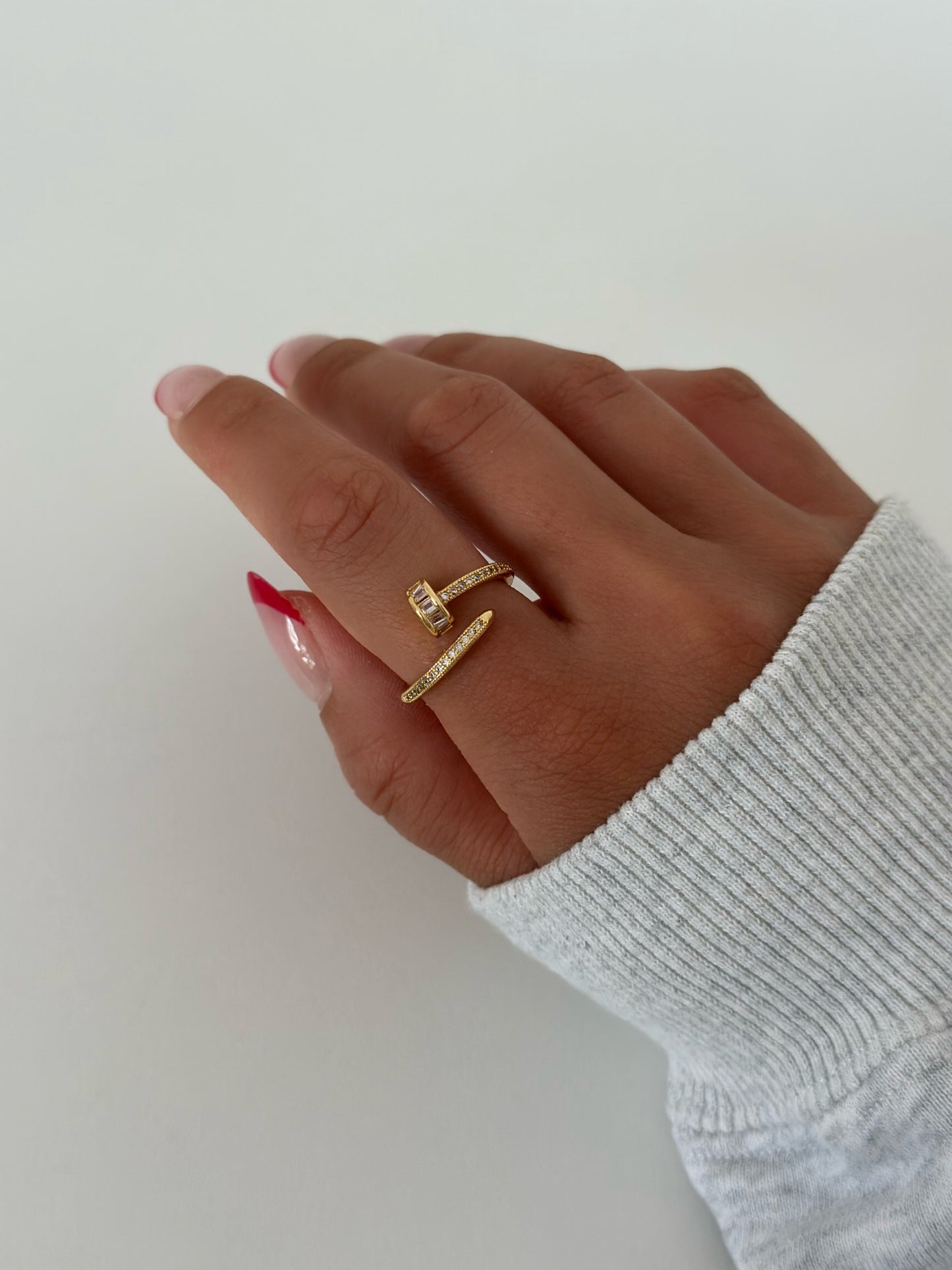 Meyra Nail Ring | Gold